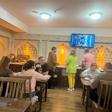 Royal Bukhara Hotel Luaran gambar