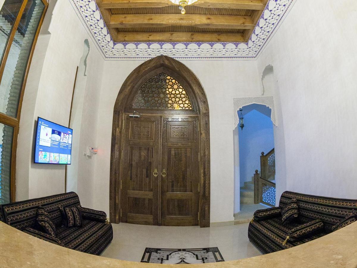 Royal Bukhara Hotel Luaran gambar